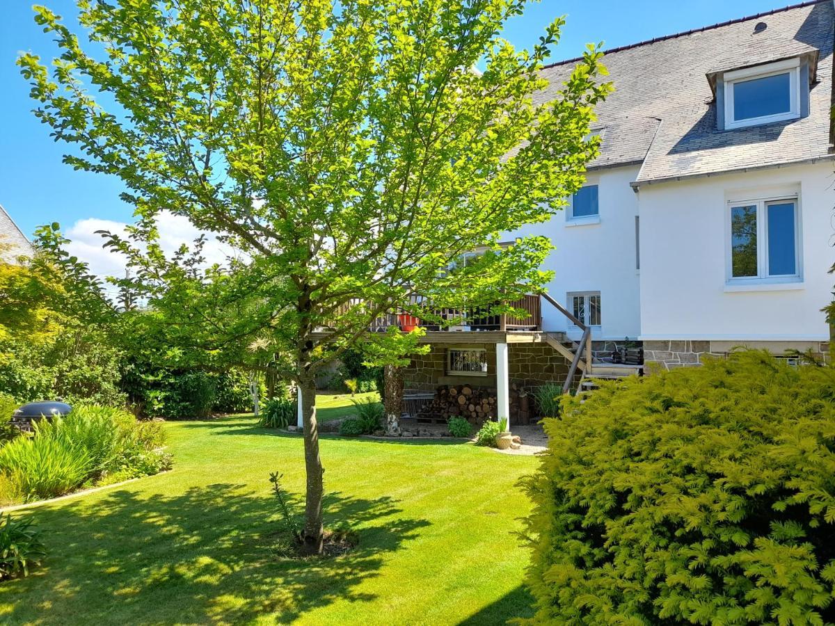 Maison Spacieuse Entre La Ville Et La Cote Saint-Martin-des-Champs  Exterior photo