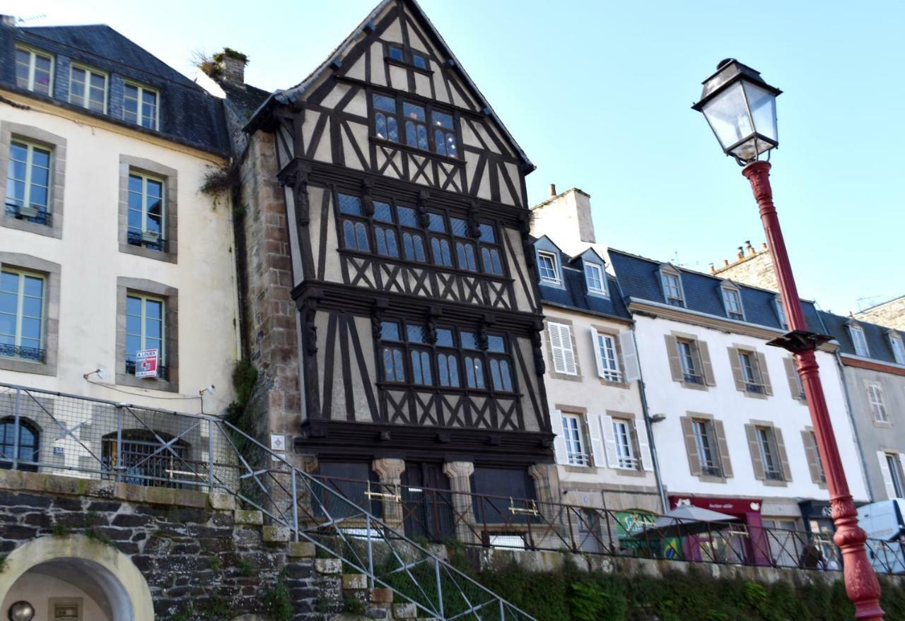 Maison Spacieuse Entre La Ville Et La Cote Saint-Martin-des-Champs  Exterior photo